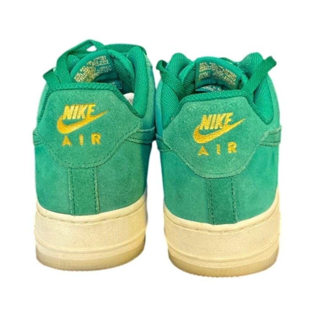 Nike Air Force 1 Low '07 LV8 Green Gold Suede Sneakers Men's Size 9.5 - Picture 4 of 9